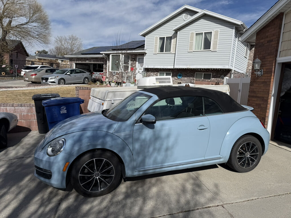2014 VOLKSWAGEN BEETLE TDI