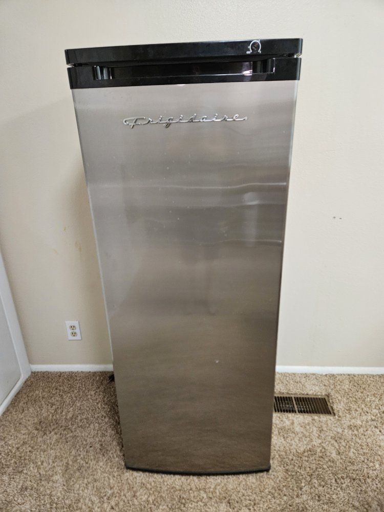 Freezer Frigidaire