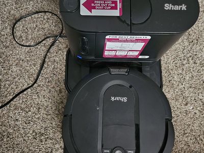 Shark IQ Robot self-empty vacuum