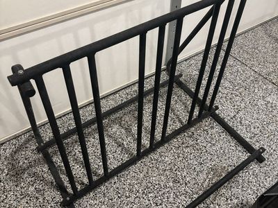 Sturdy Black Metal Multi-Bike Parking Rack Stand