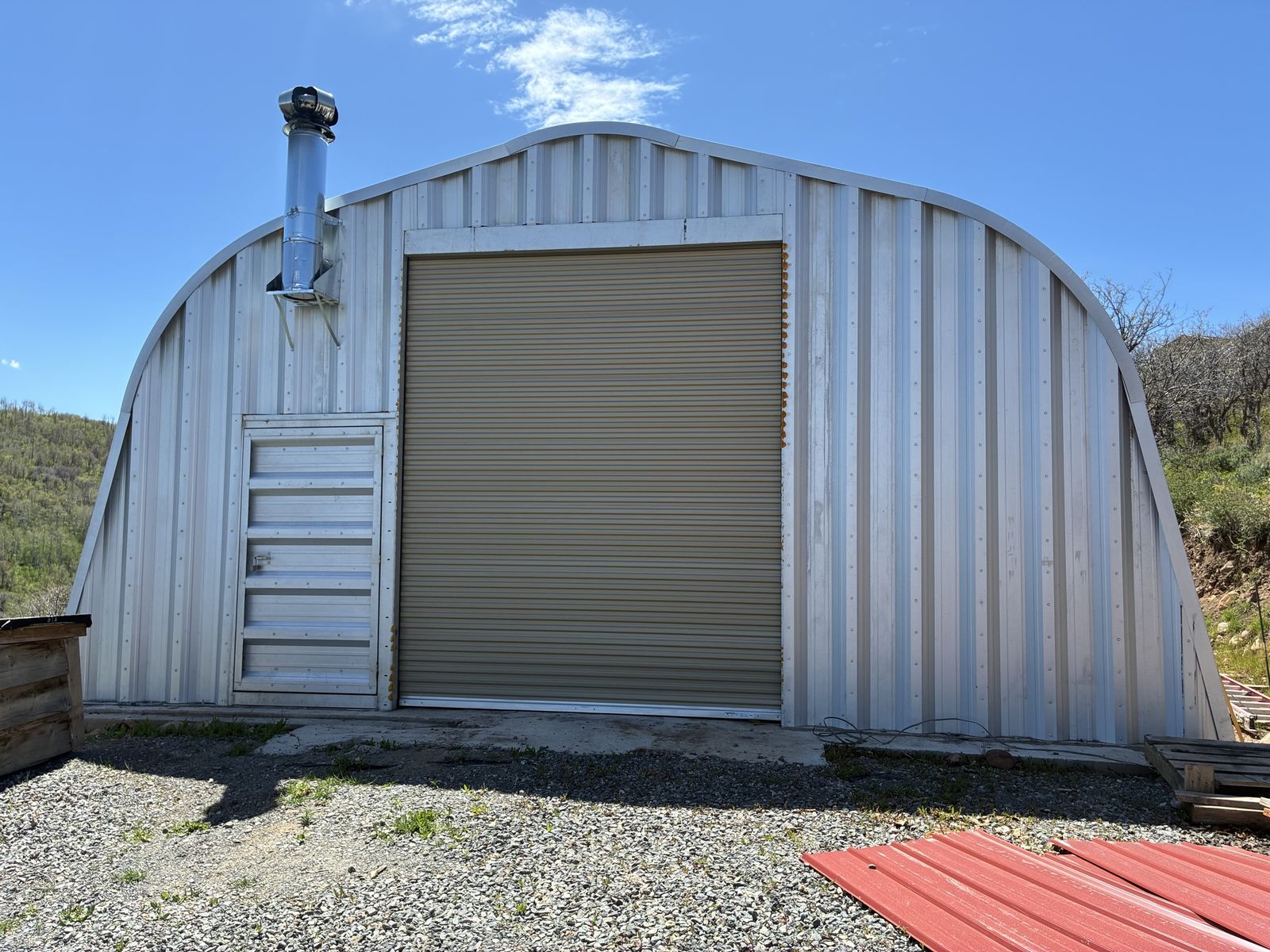 Quonset hut 30’x40’