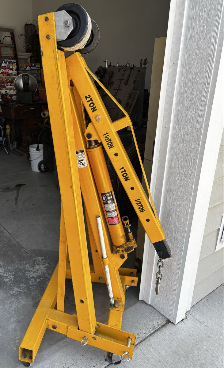 2 Ton Folding Engine Crane