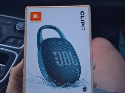 JBL Clip 5 Portable Bluetooth Speaker - Brand New, Sealed, 12H Playtime, Bluetooth V5.3