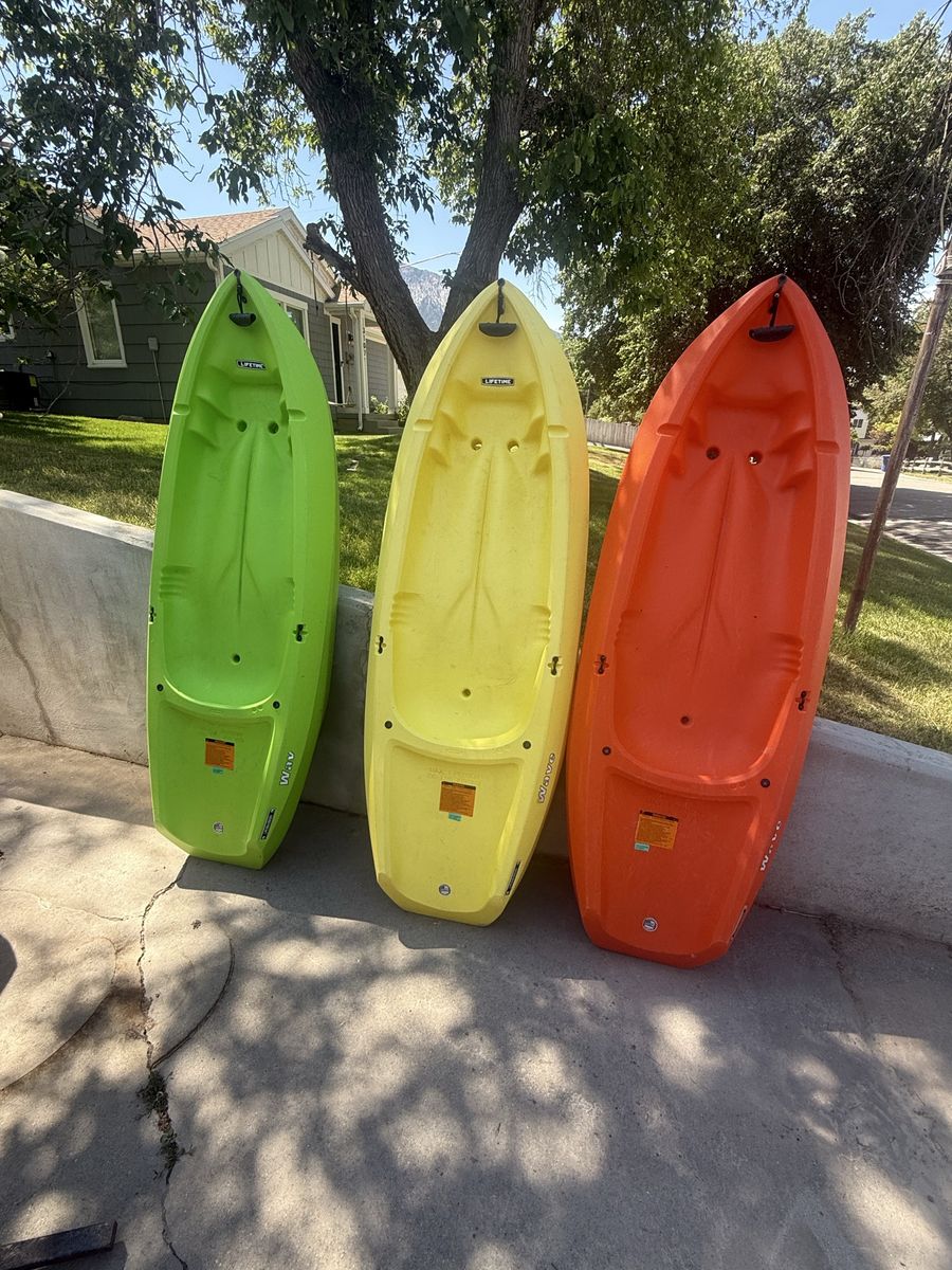 Lifetime Wave Kids Kayaks