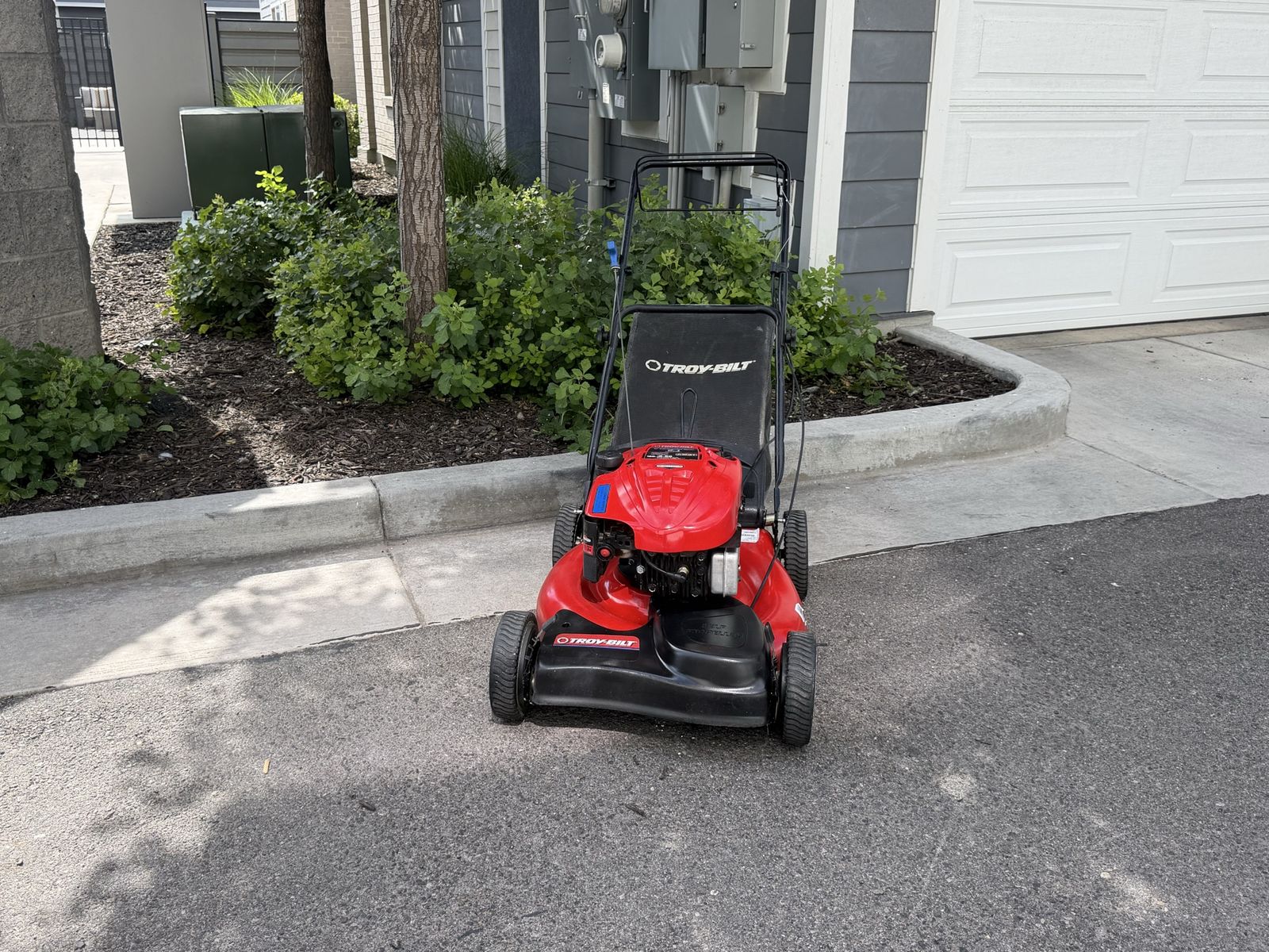 Troy-Bilt Self Propelled Lawn Mower