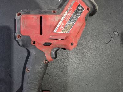 18 volt Milwaukee hackzall