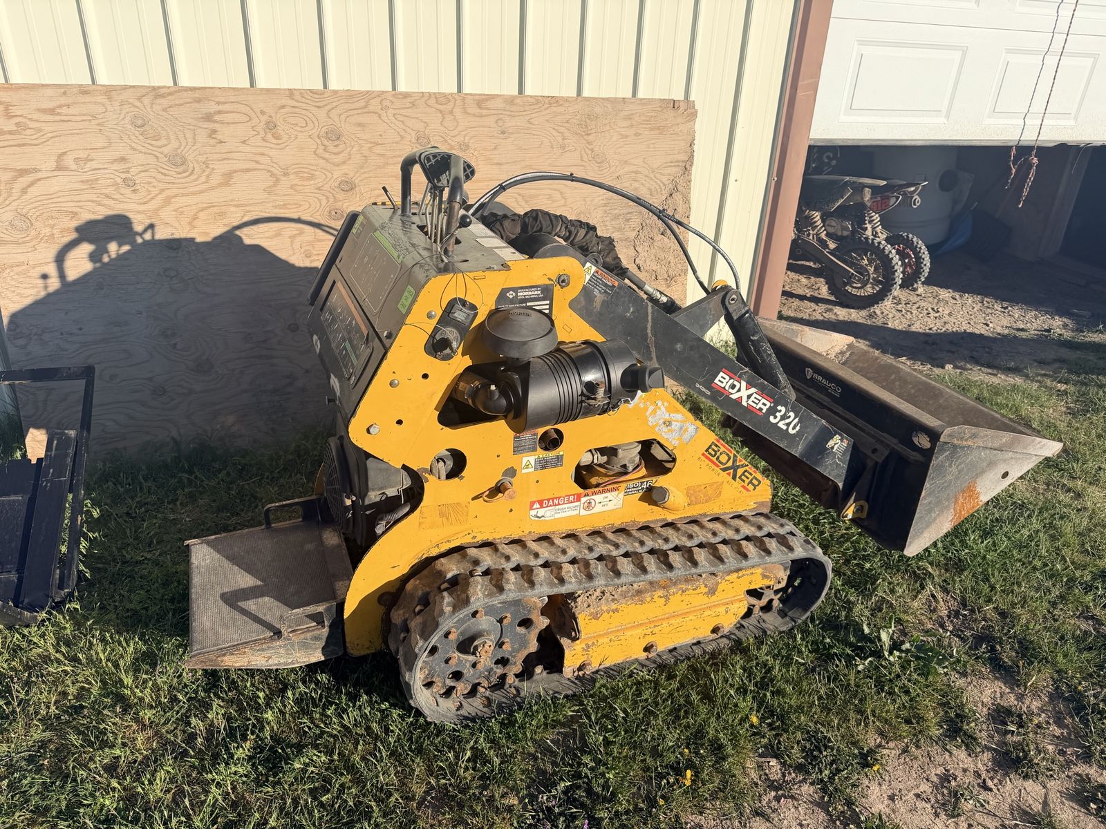 2013 Boxer 320 Mini skid And Trailer package