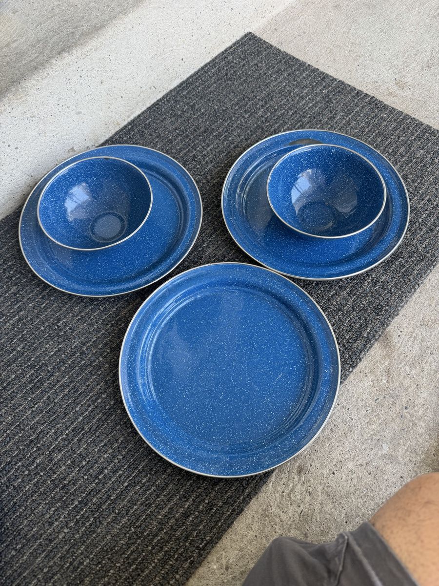 Blue Enamelware Camping Mess Kit Set - Plates and Bowls