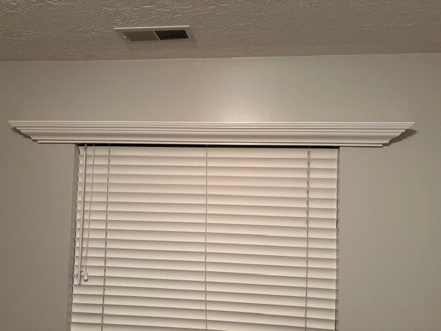 Window cornice/shelf