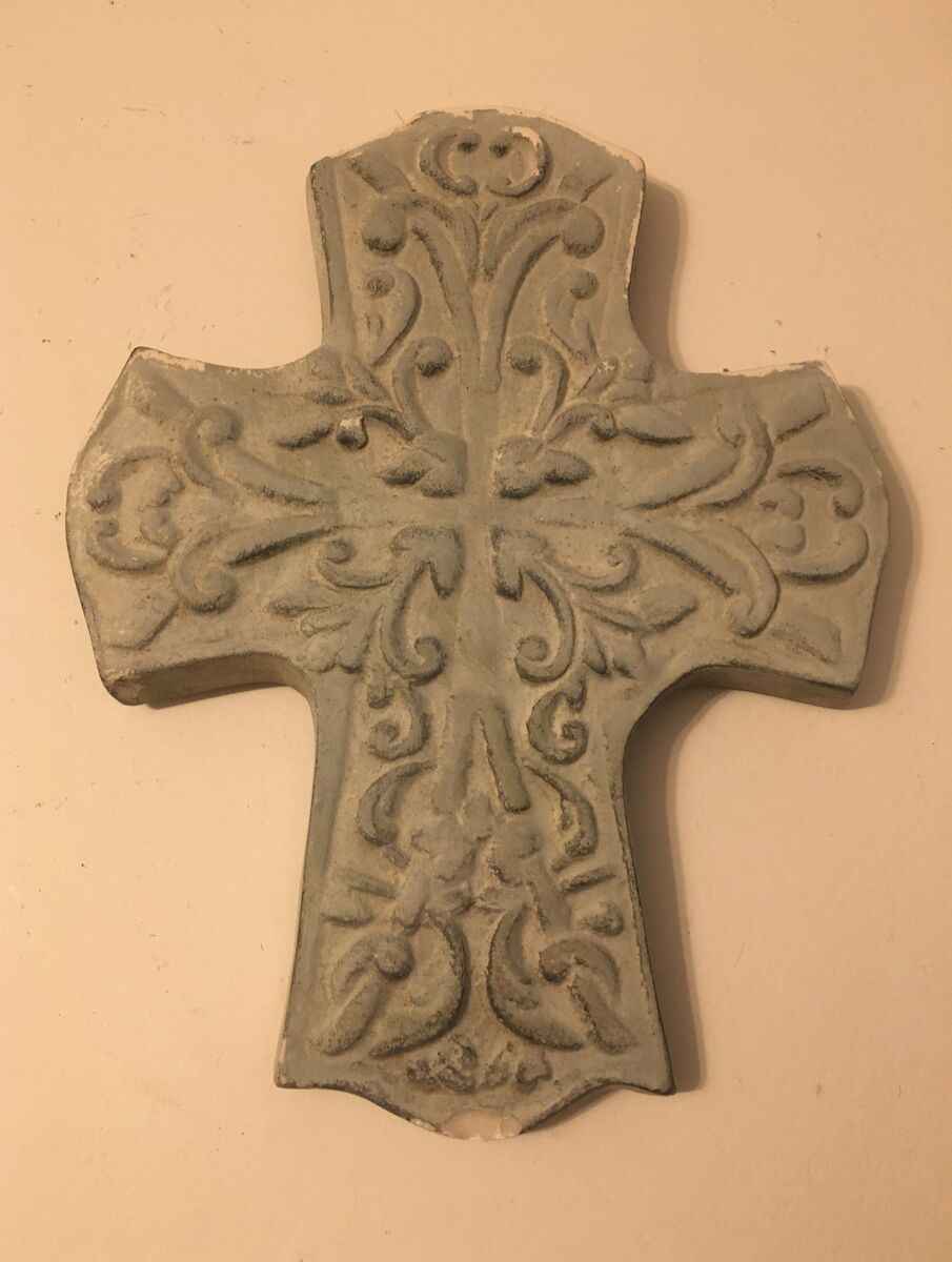 Stone Day Cross - $8