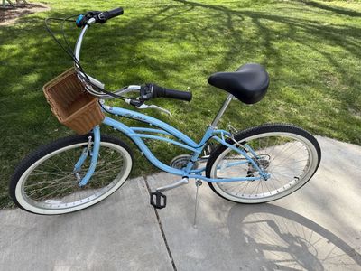 Firmstrong Urban Lady 7 Speed - Women's Beach Cruiser Bike