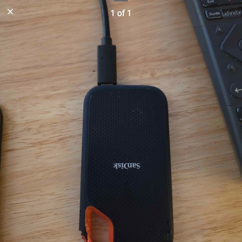 SanDisk 500GB Extreme Portable SSD - Up to 1050MB/