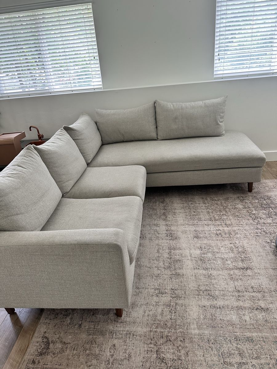 Interior Define Couch (sloan)