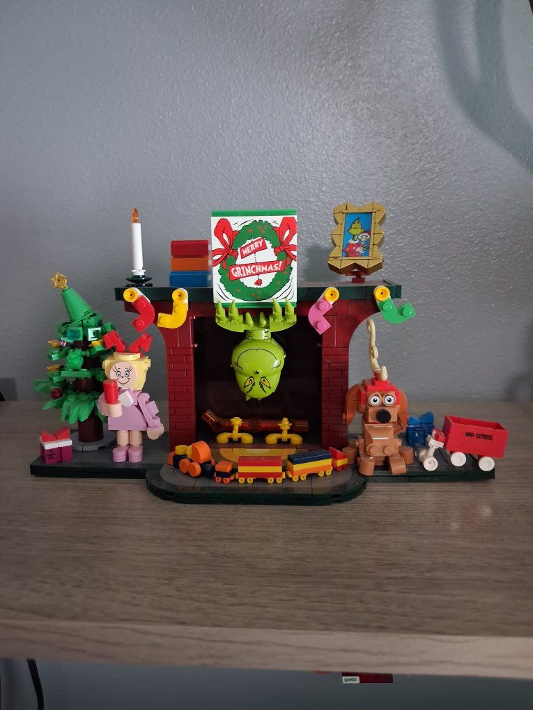 Custom Grinch-Themed Holiday Brick Building Set and Hanging Ornaments