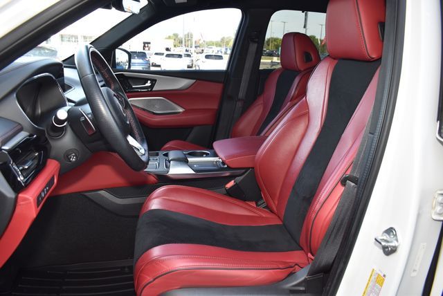 Main image 12