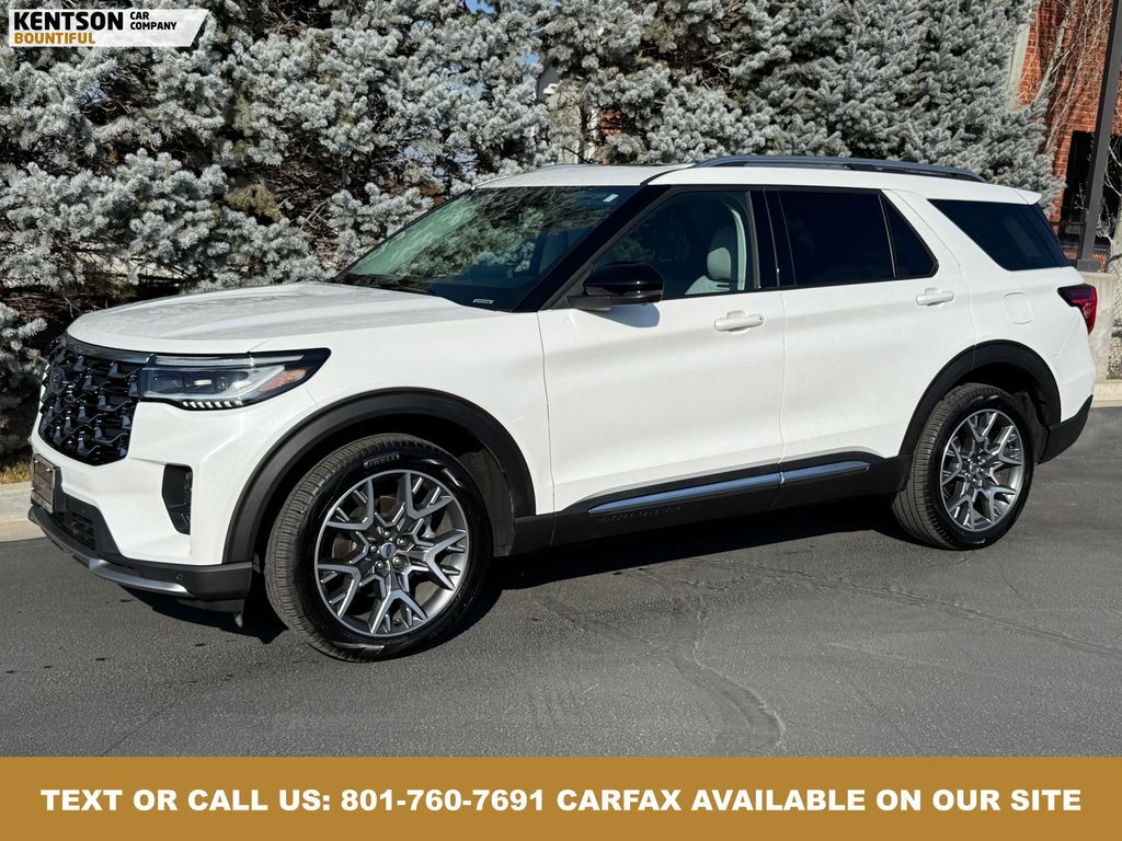 2025 Ford Explorer Platinum