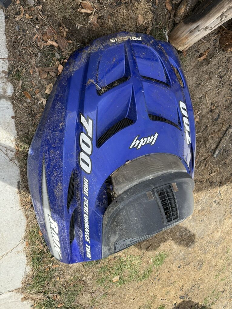 Polaris 700 RMK hood