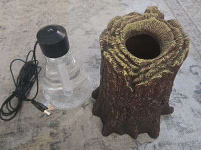reptile or amphibians USB Mini Air Humidifier - Tree Stump Design, Portable, with USB Power Cable