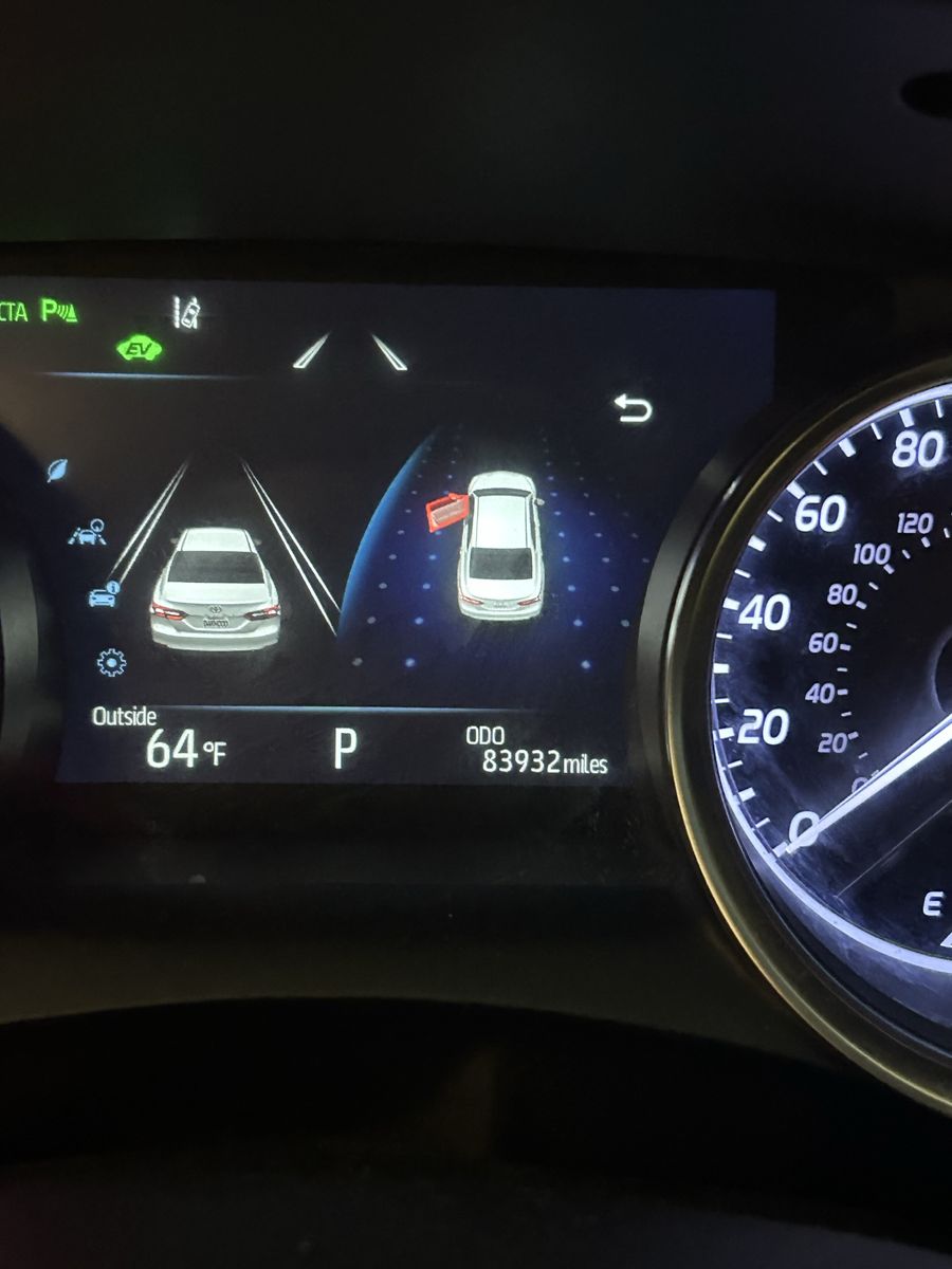 2018 Toyota Camry Hybrid XLE