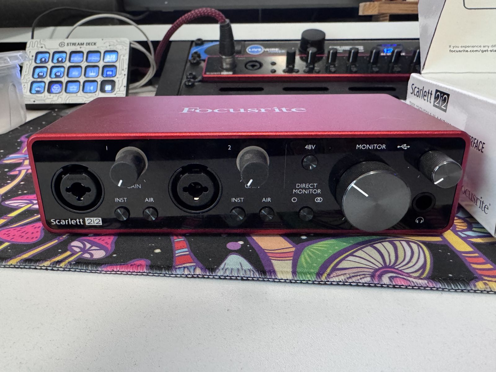 Focusrite Scarlett 2i2 3rd gen Audio Interface CIB with cable TESTED WORKING