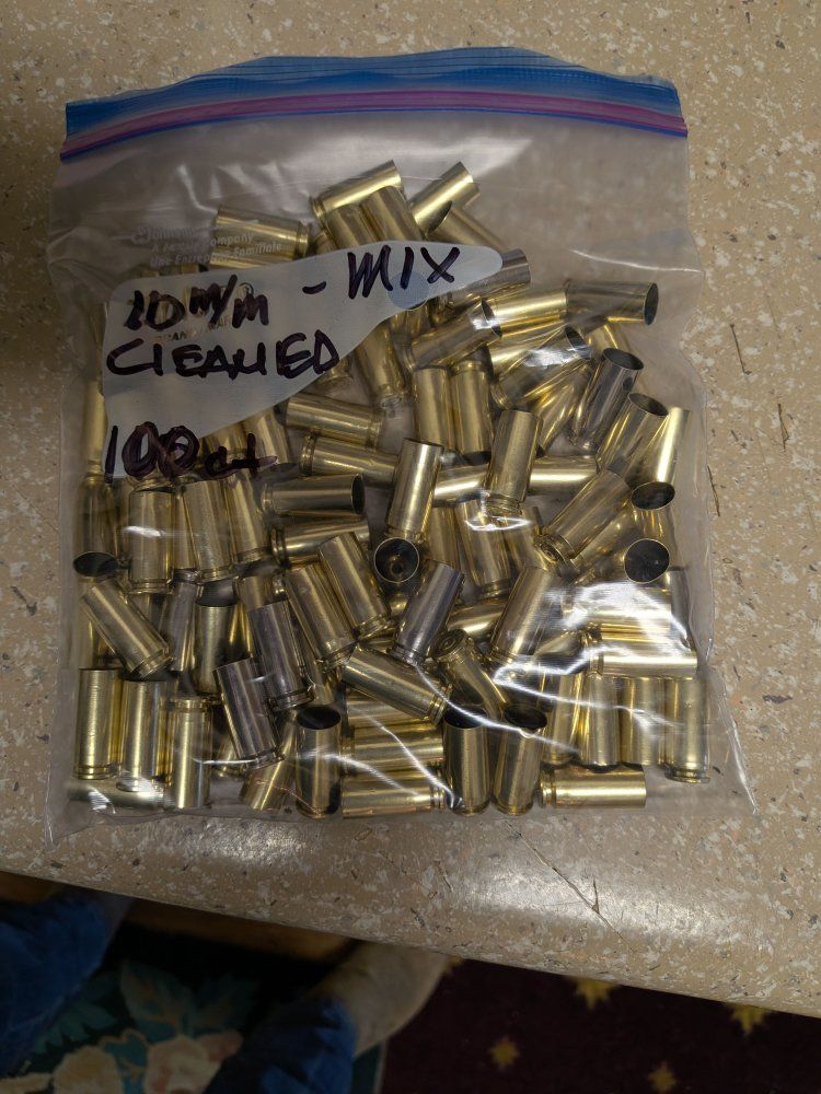 100 10mm brass, once fired, mix headstamps