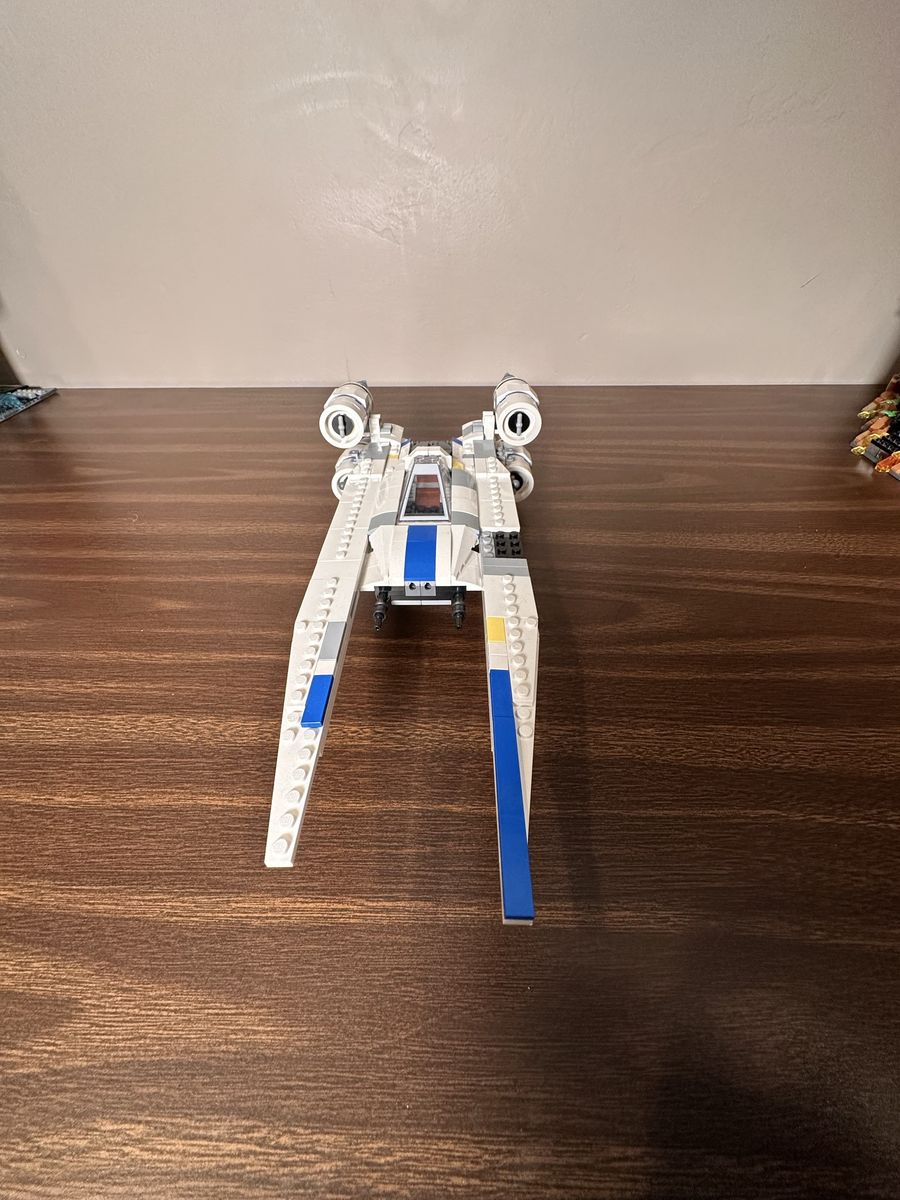 LEGO Star Wars U-Wing Fighter Built Set