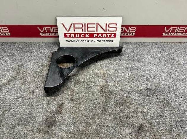 Freightliner Bracket