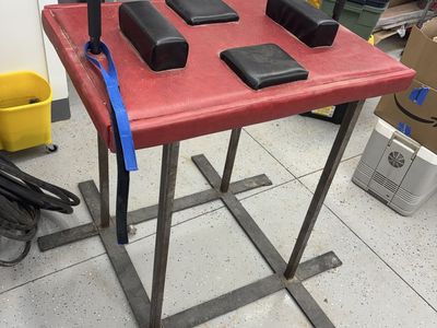Arm Wrestling Table