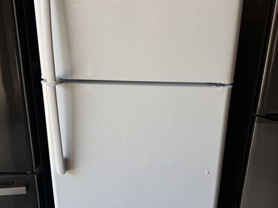 GE FRIDGE