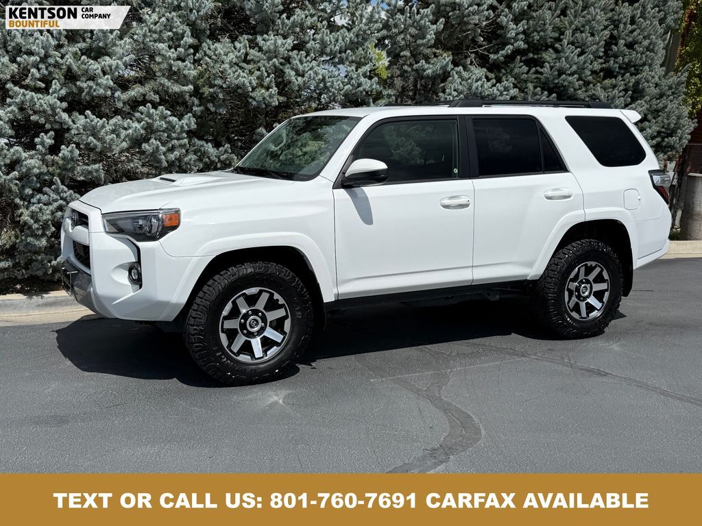 2024 Toyota 4Runner TRD Off-Road