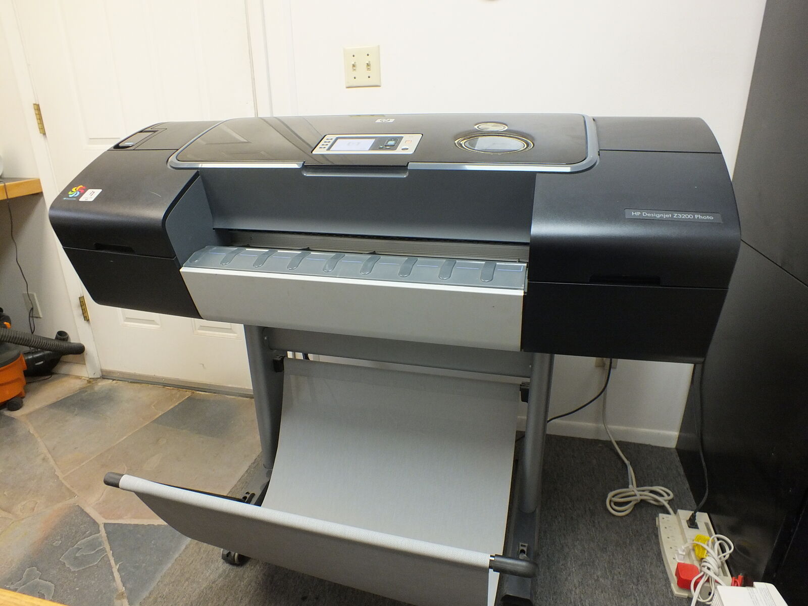 WIDE FORMAT PRINTER