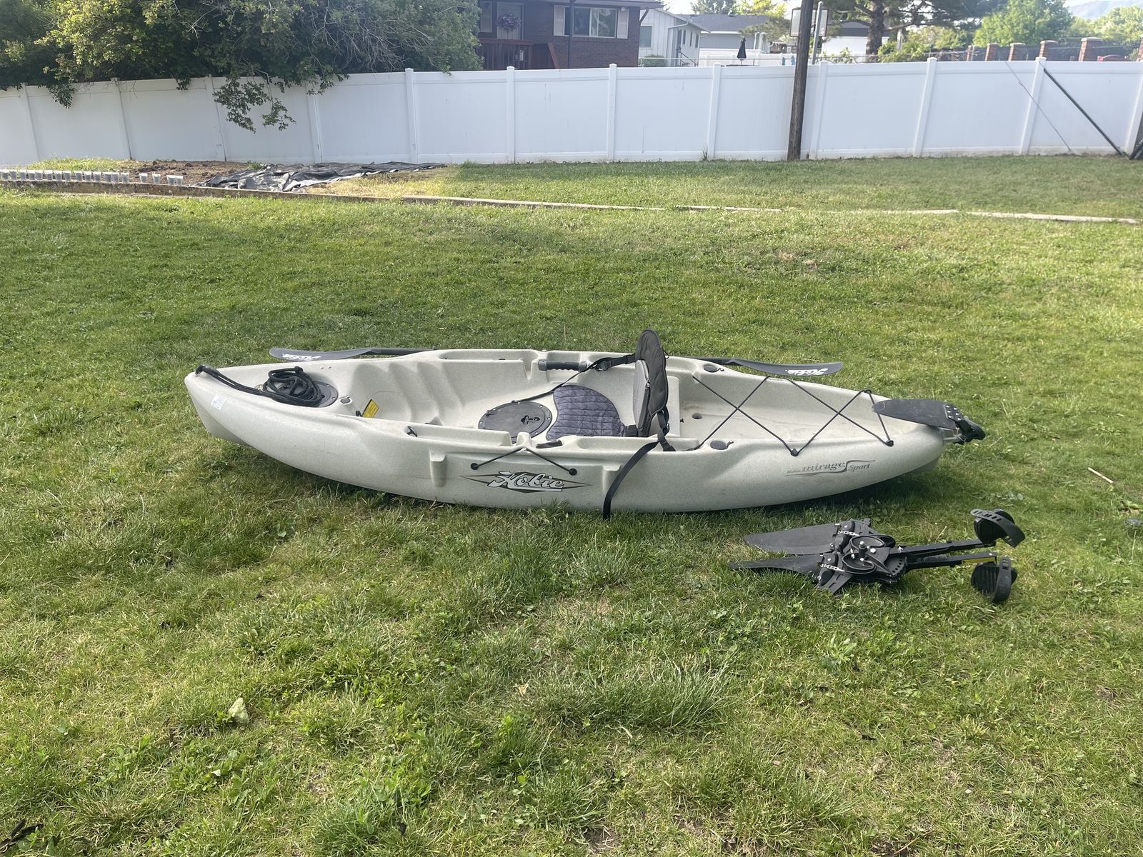Main image 5