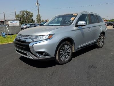 2020 Mitsubishi Outlander ES