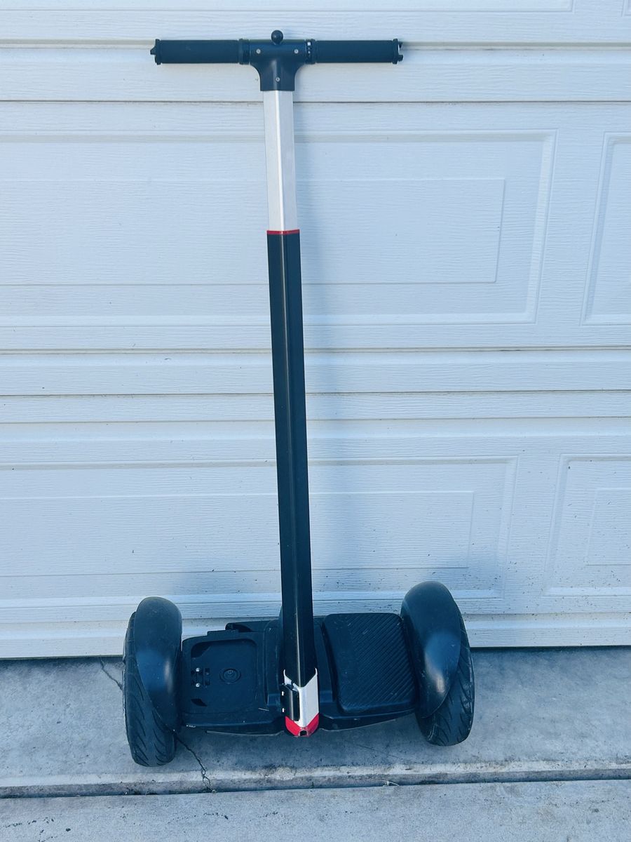 Segway ninebot S2 with adjustable stability handlebar