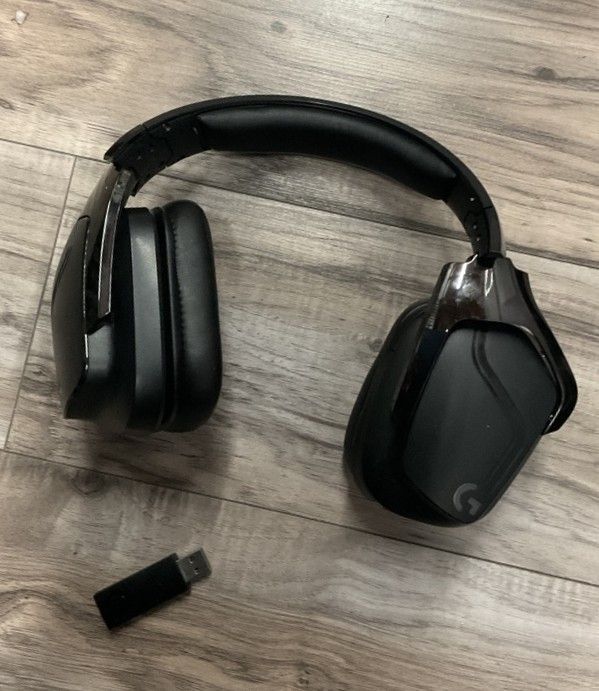 LOGITECH G935 GAMING HEADSET