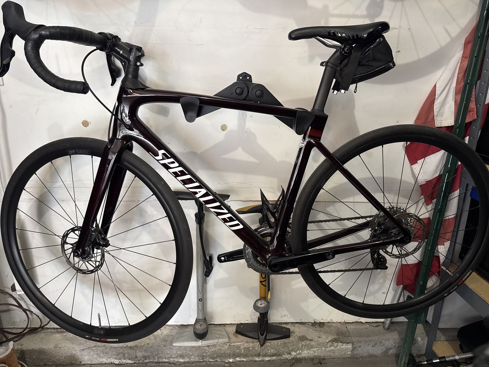 2023 Specialized ROUBAIX Pro 56cm Road Bike