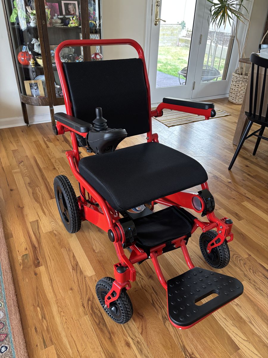 Fold & Go MagSHOCK electric wheelchair