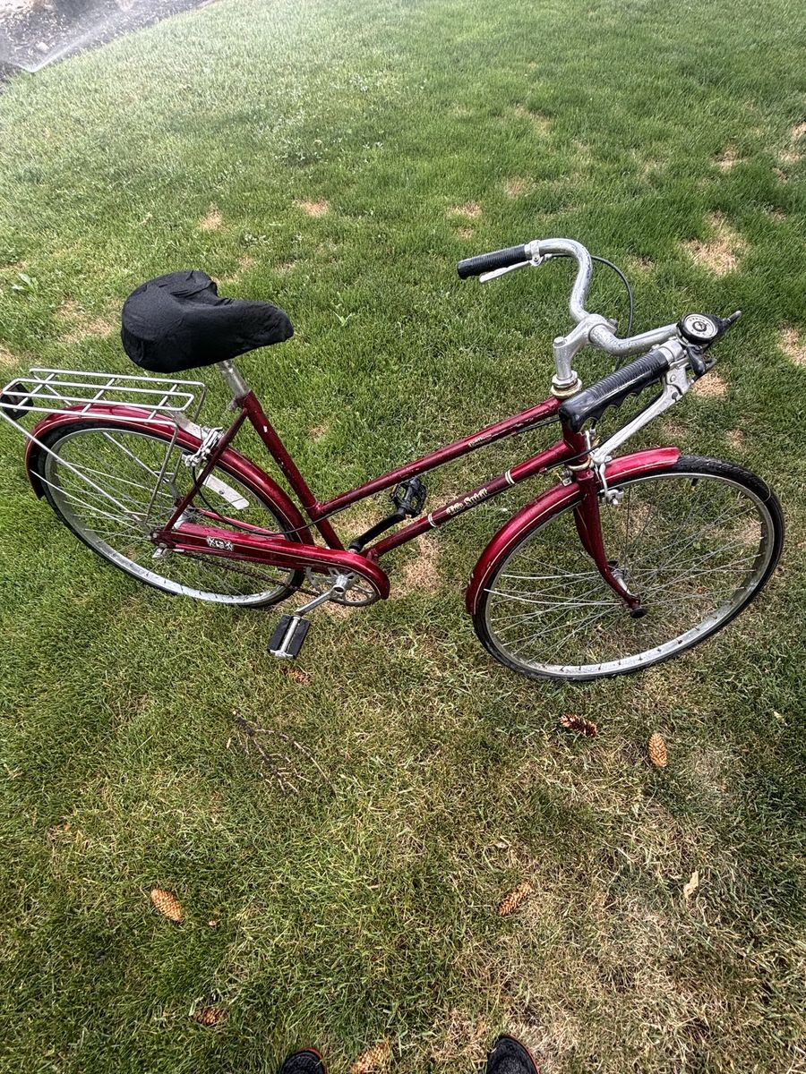 1980 Britany free spirit women bike for parts could be a great fixing project  20.00 cash only
