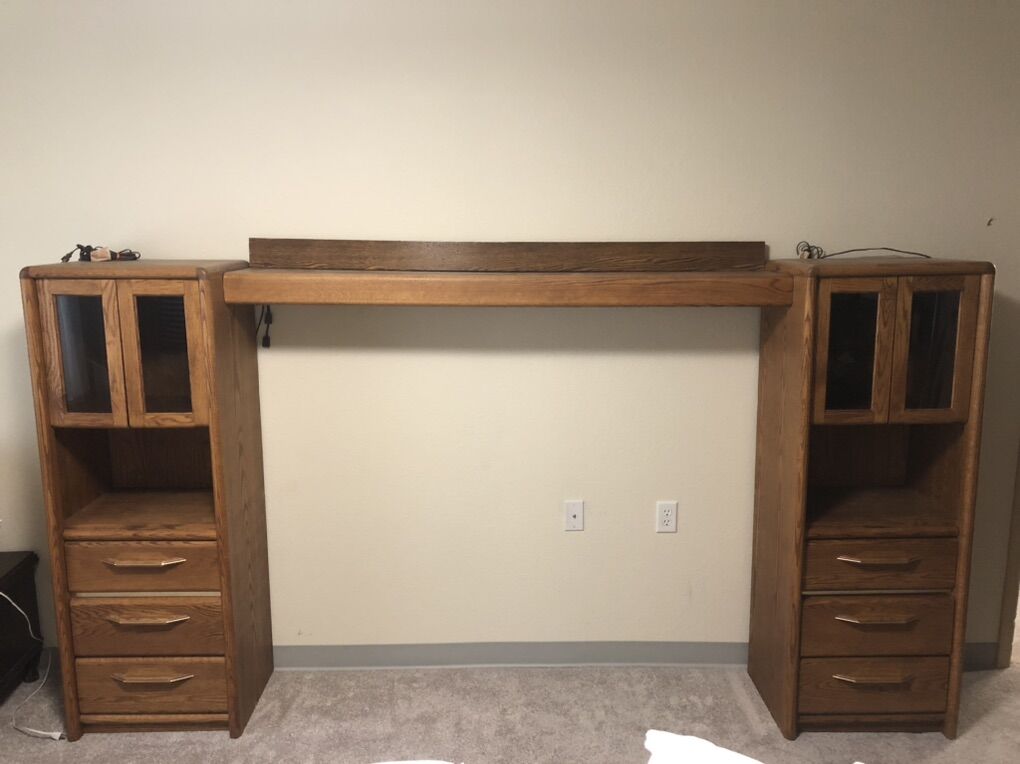 Headboard W/ Side towers