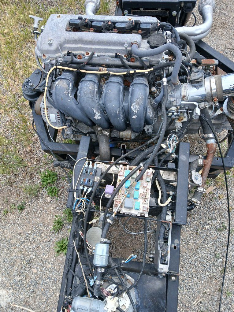 Main image 5