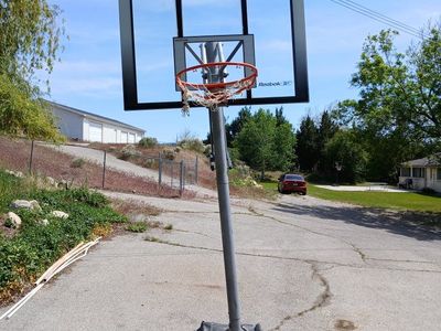 Reebok Adjustable Basketball Hoop — $100 OBO