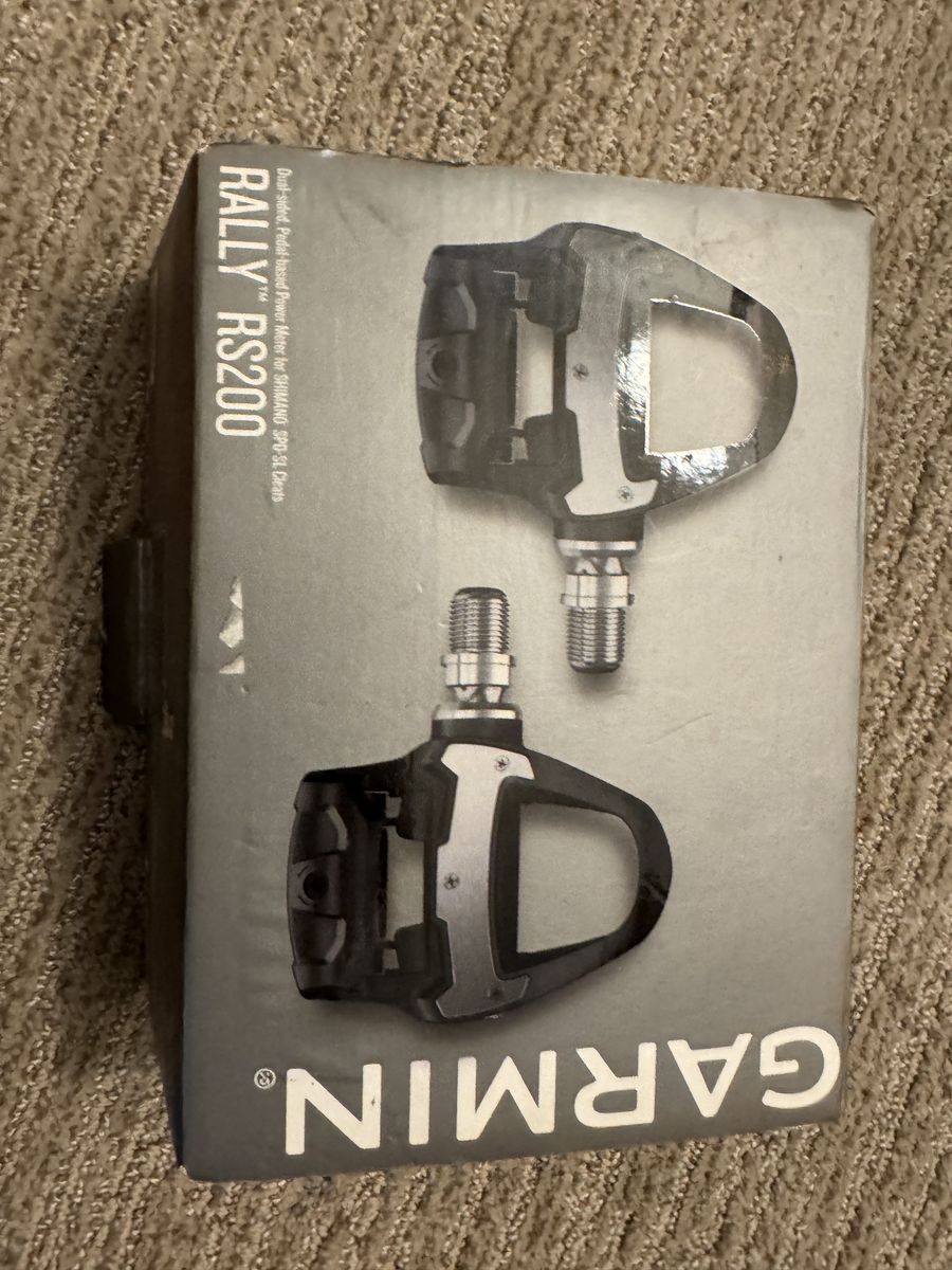 Rally RS200 + XC200 Dual-Sensing Power Meter Pedals Bundle w/2 free batteries