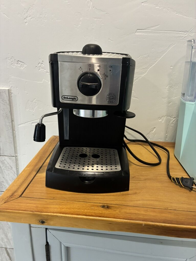 Delonghi Espresso Machine