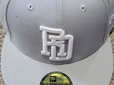 7 5/8 new with all stickers $30