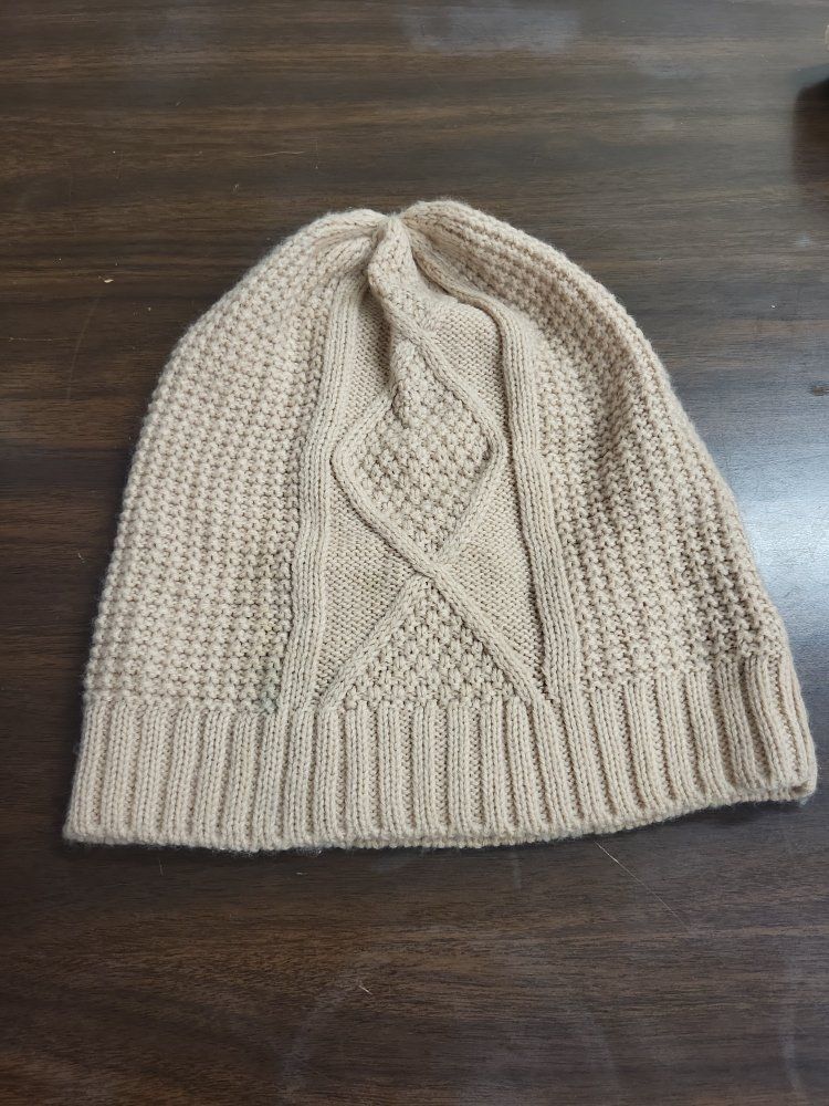 TJD Cream Cable Knit Beanie Hat One Size 100% Acrylic Winter