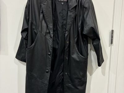 Wilsons The Leather Experts Black Leather Trench Coat Jacket PS