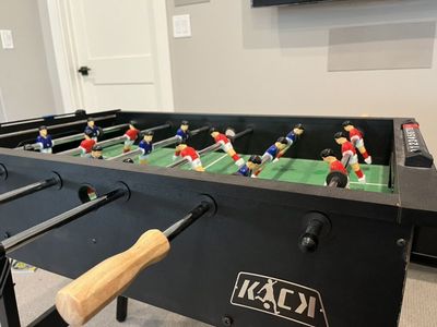 Like New Kick Foosball Table - assembled and ready to play! soccer