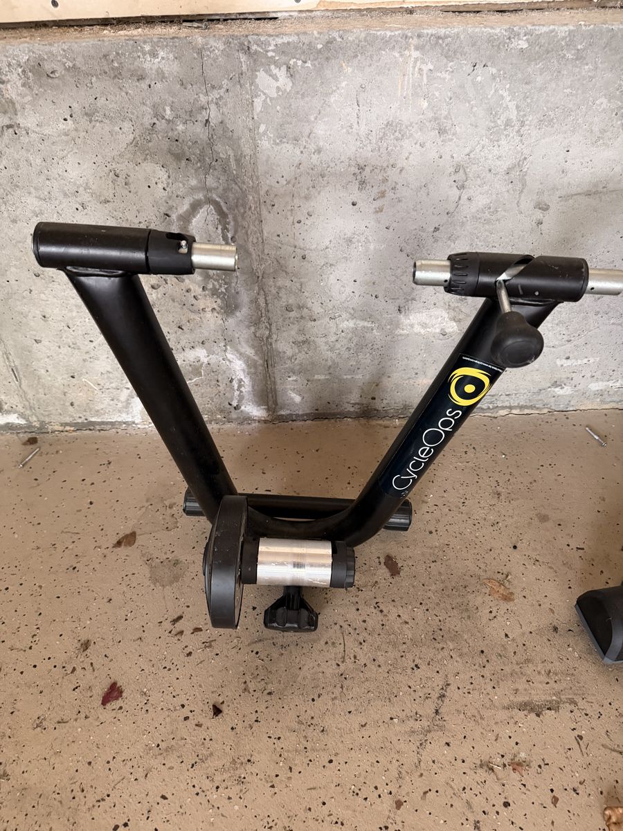 CycleOps Bike Trainer $75