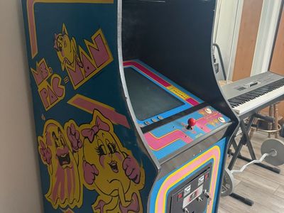 Vintage Original Ms. Pacman