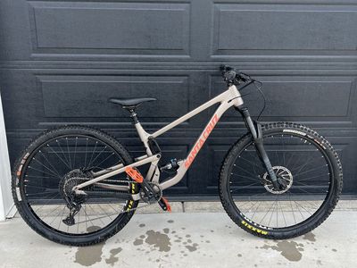 Santa Cruz Tallboy mountain bike Large